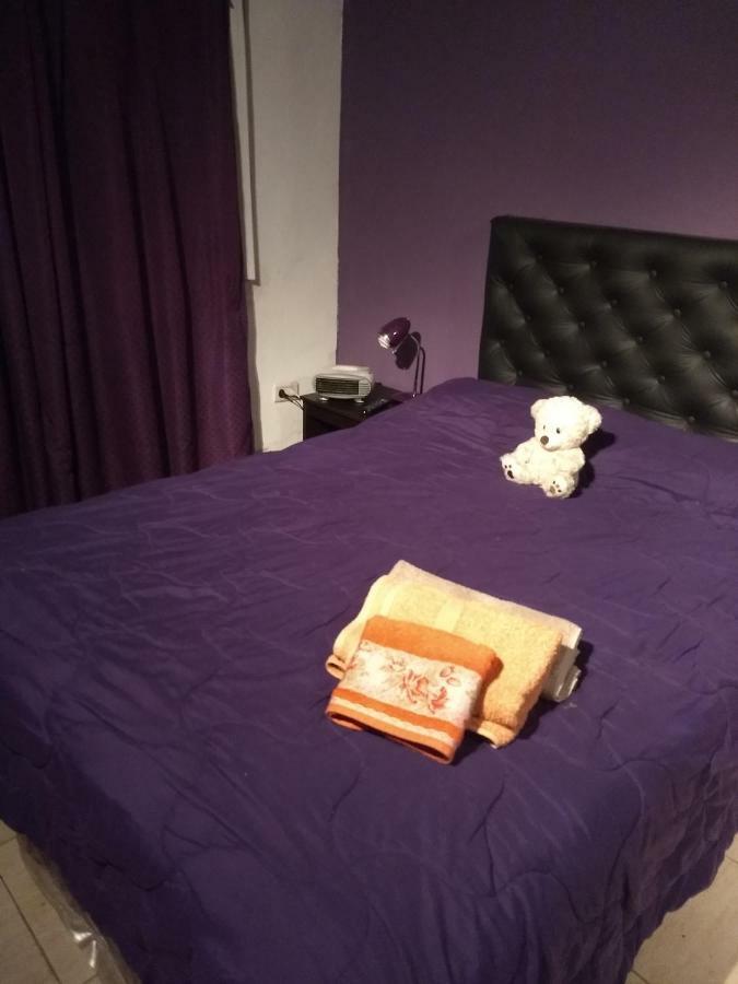 Karina'S House Bed and Breakfast Ezeiza Exteriör bild